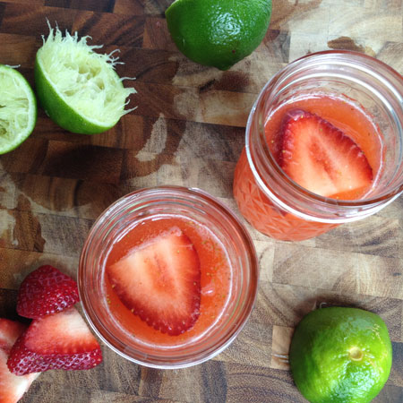 fresh strawberry jargaritas