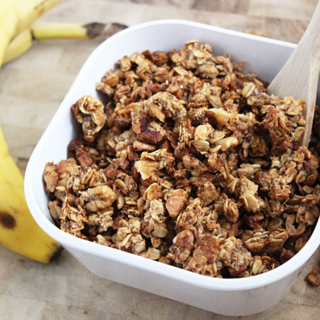 banana bread granola